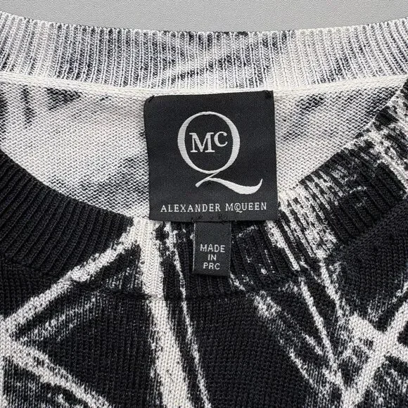 ALEXANDER MCQUEEN MCQ Sweater Men Small Abstract Black White Silk Cotton Preppy - Picture 4 of 11